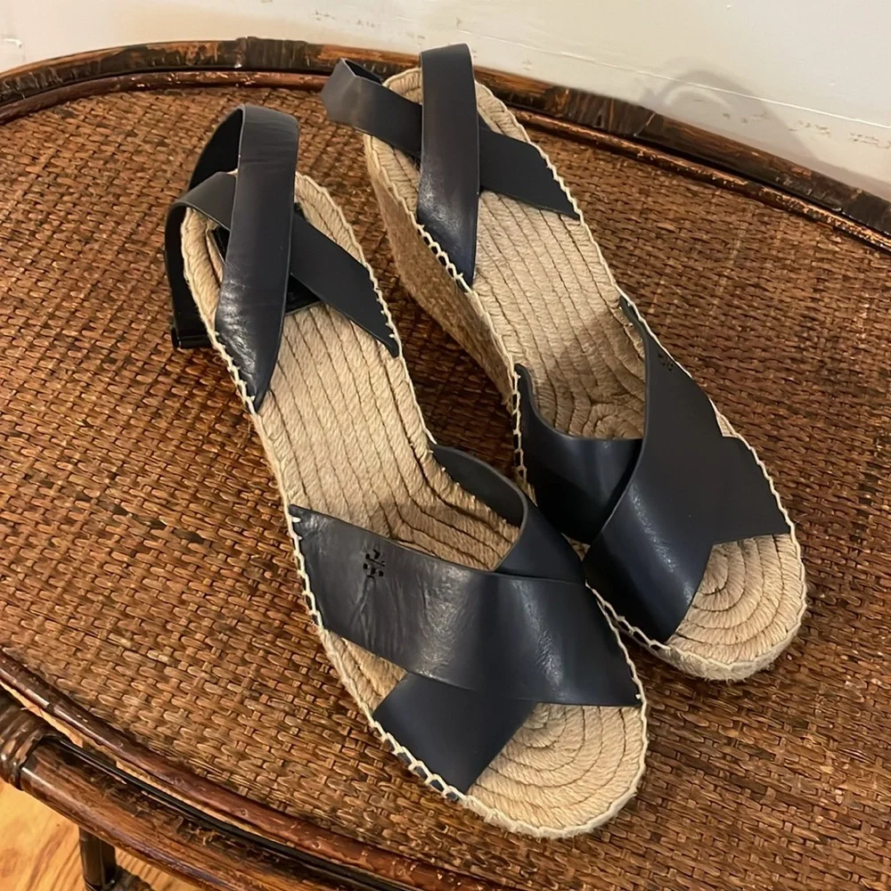 New w/o Box Tory Burch Bima Navy Espadrille Wedge, Size 10.5